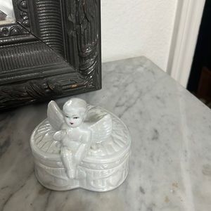 Whimsical trinket heart.